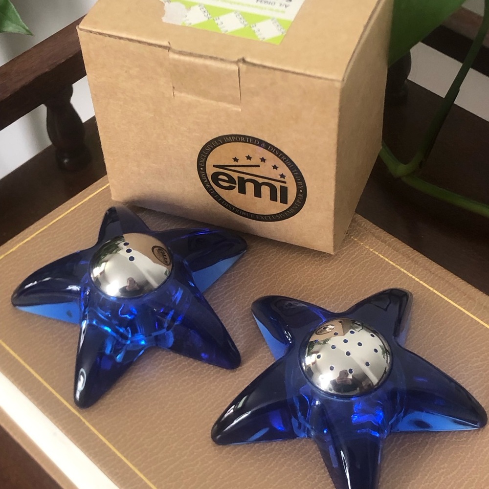 NIB Vice Versa Blue Starfish Salt & Pepper Shakers - Stella Set